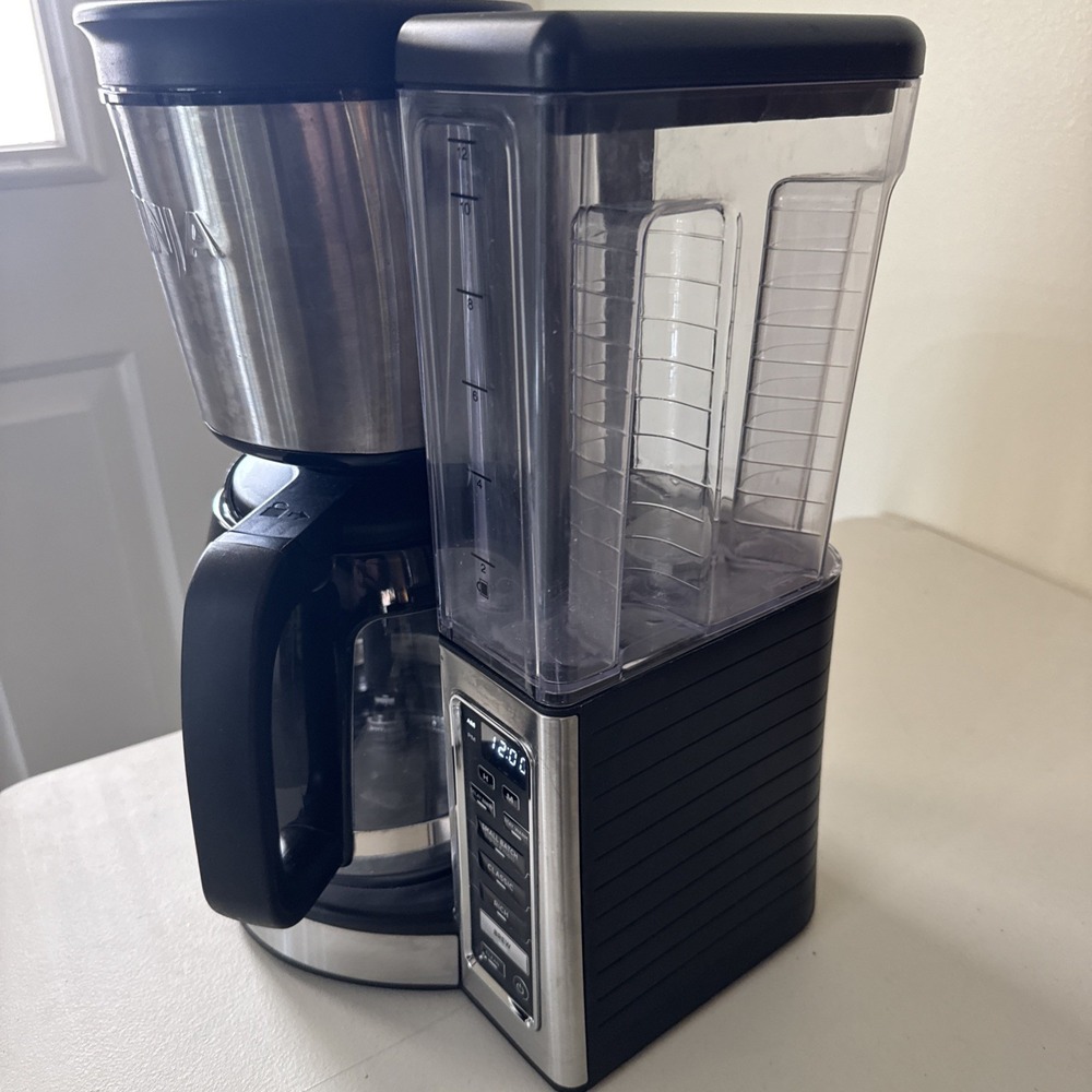 Ninja CE251 12-Cup Programmable Brewer Coffee Maker - Silver